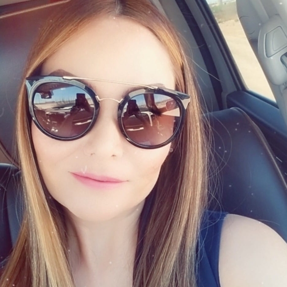 julie_mm